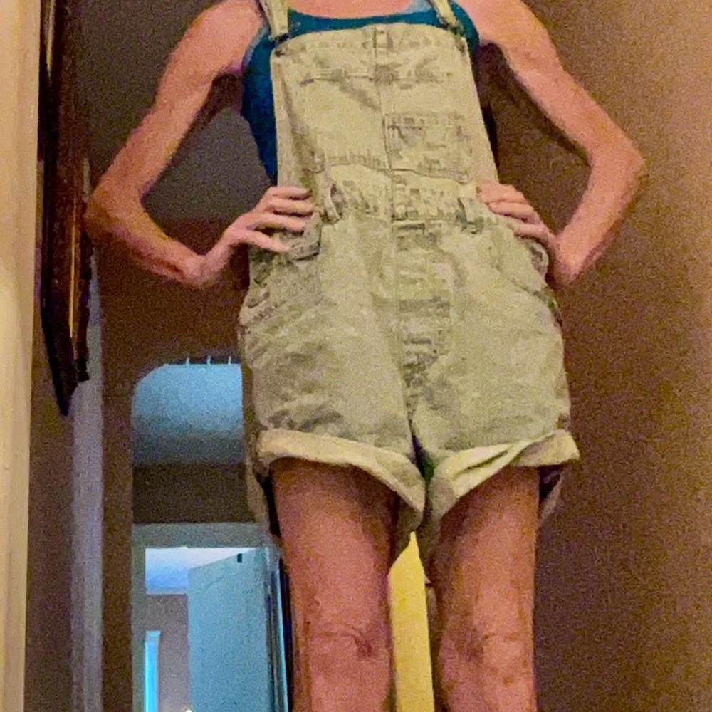 NWOT We The Free Oceanic Jean Shortalls! - Picture 12 of 16